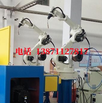 让胡路弧焊机器人工作站